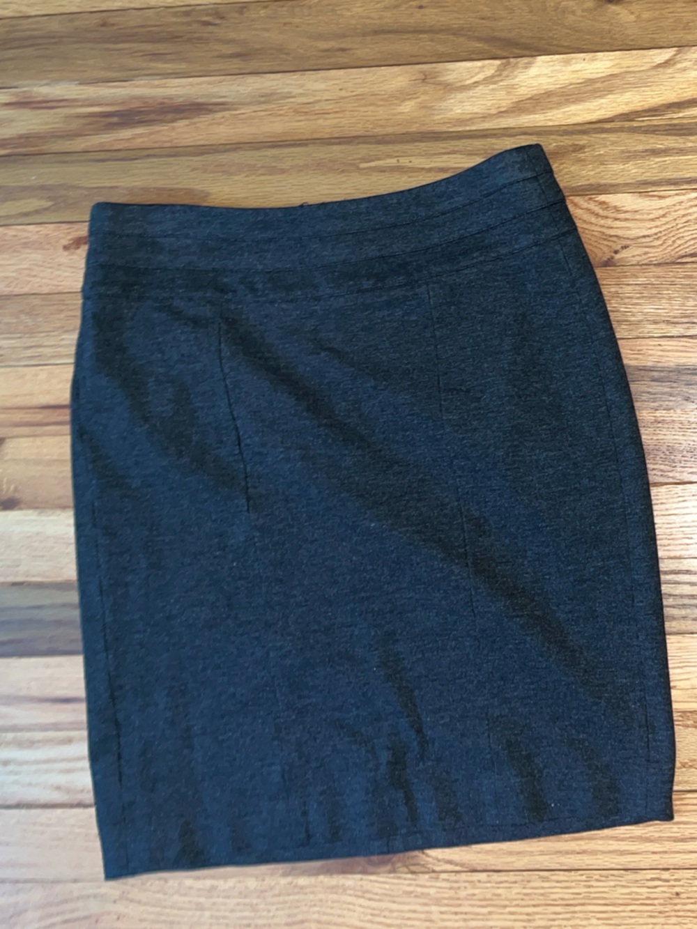 Cabi Charcoal gray Mini Skirt Size 4 c05